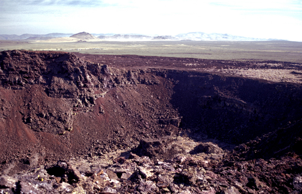 Black Butte Crater Lava Field