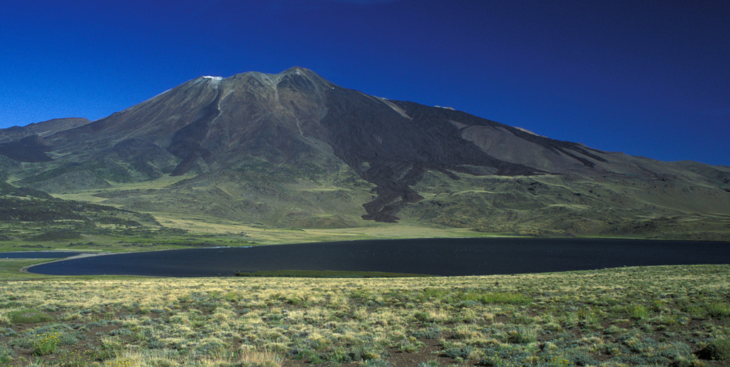 Tromen Volcanic Plateau