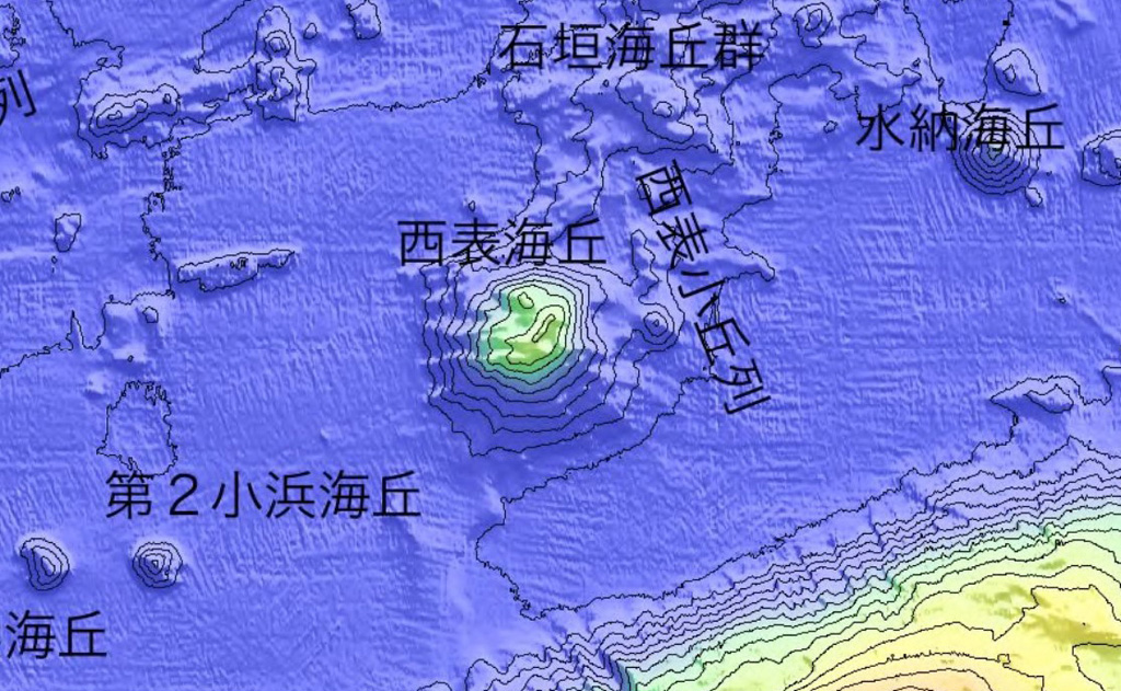 Submarine Volcano NNE of Iriomotejima